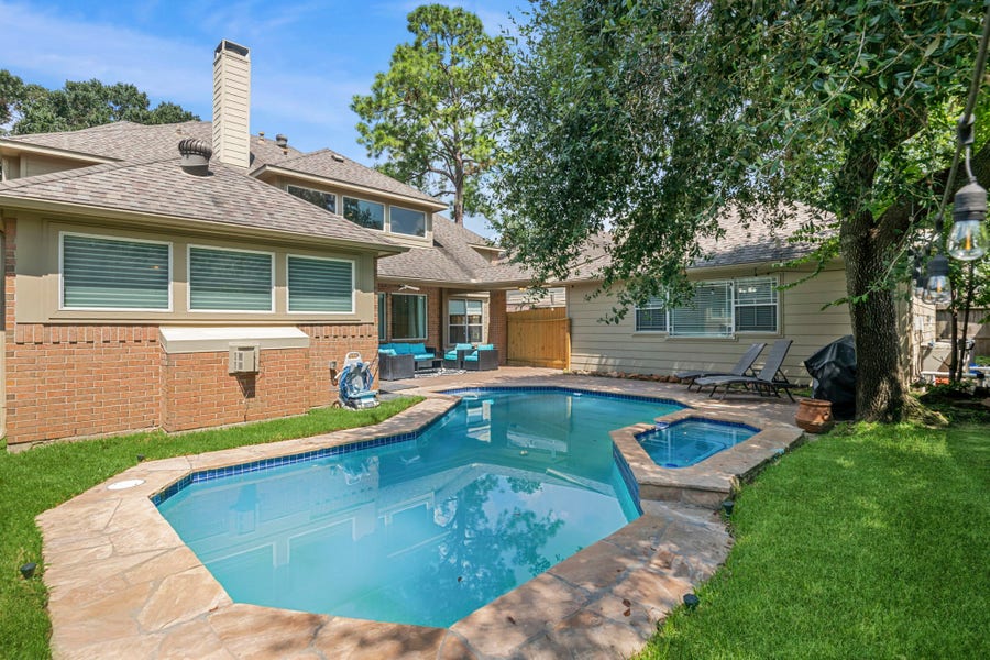 Property photo for 815 Chisel Point Drive, Houston, TX