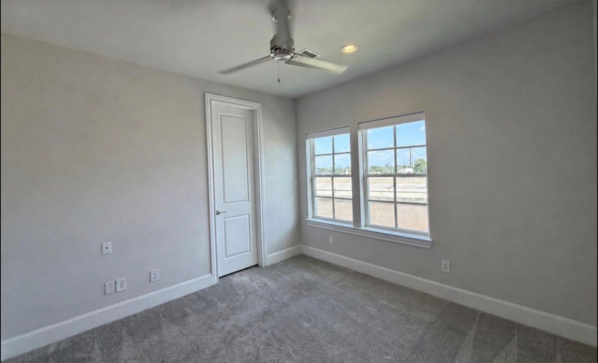 824 Cage Street, Houston, TX 77020 824 Cage Street, Houston, TX 77020