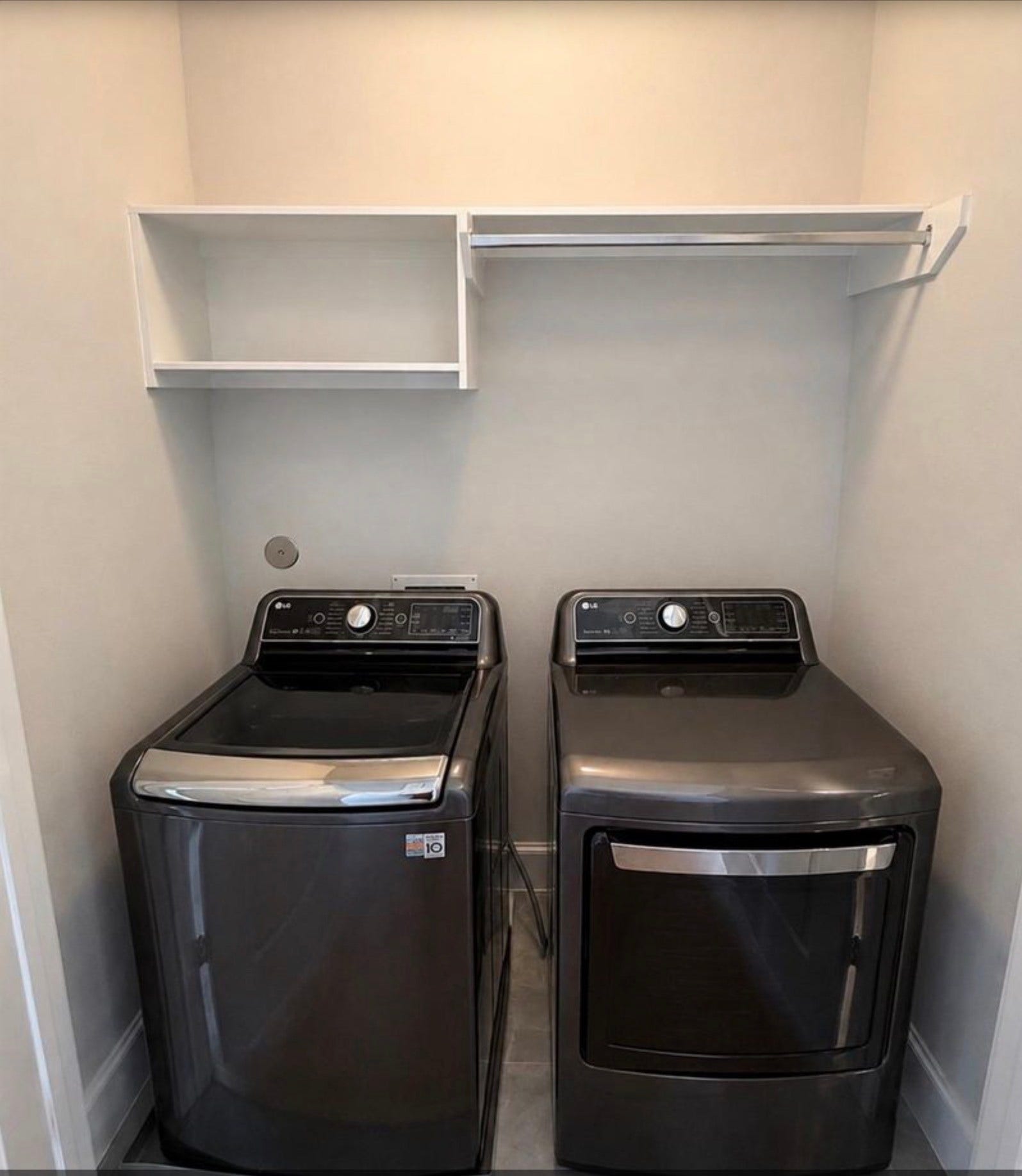 824 Cage Street, Houston, TX 77020 824 Cage Street, Houston, TX 77020
