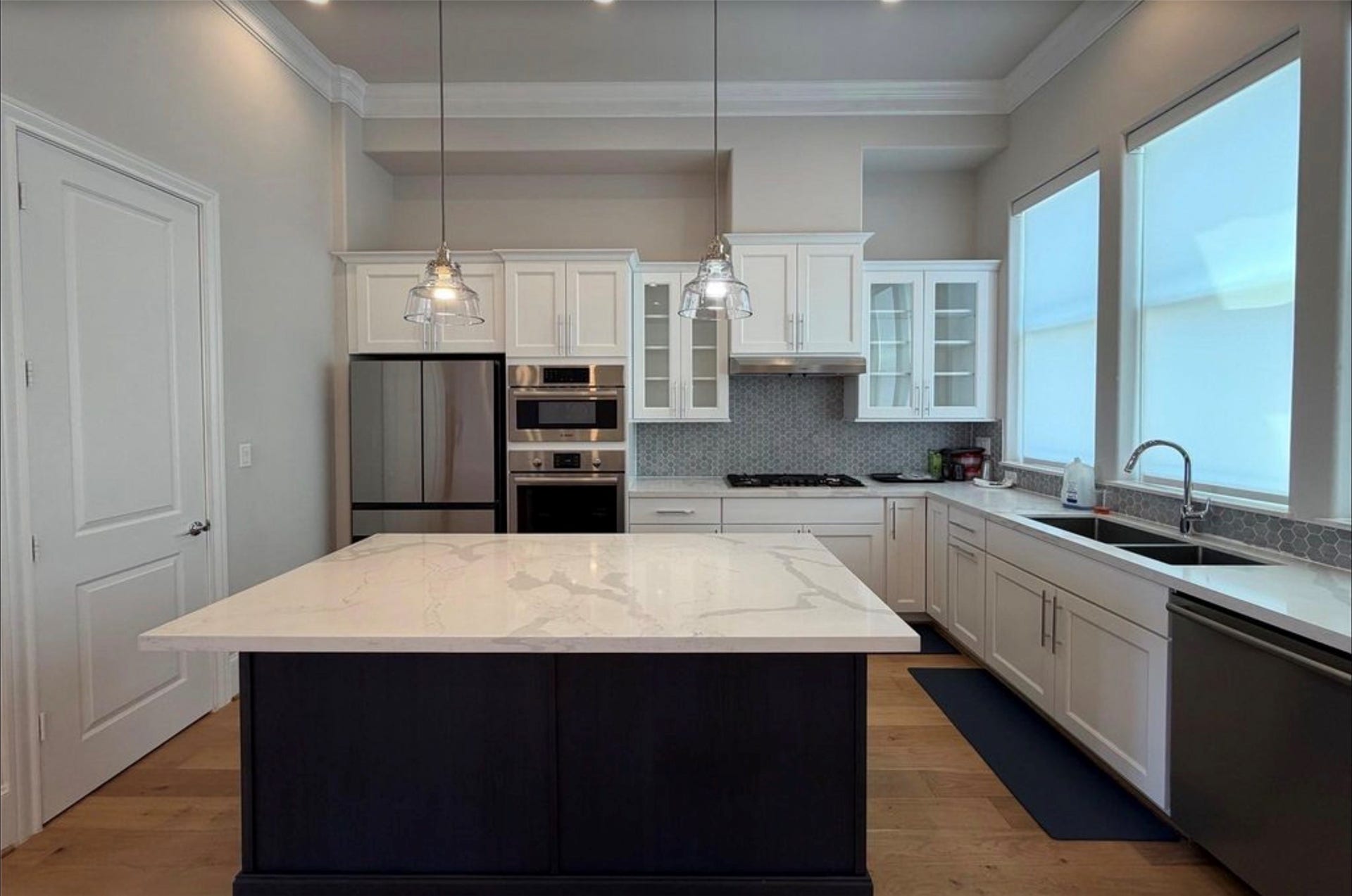 824 Cage Street, Houston, TX 77020 824 Cage Street, Houston, TX 77020