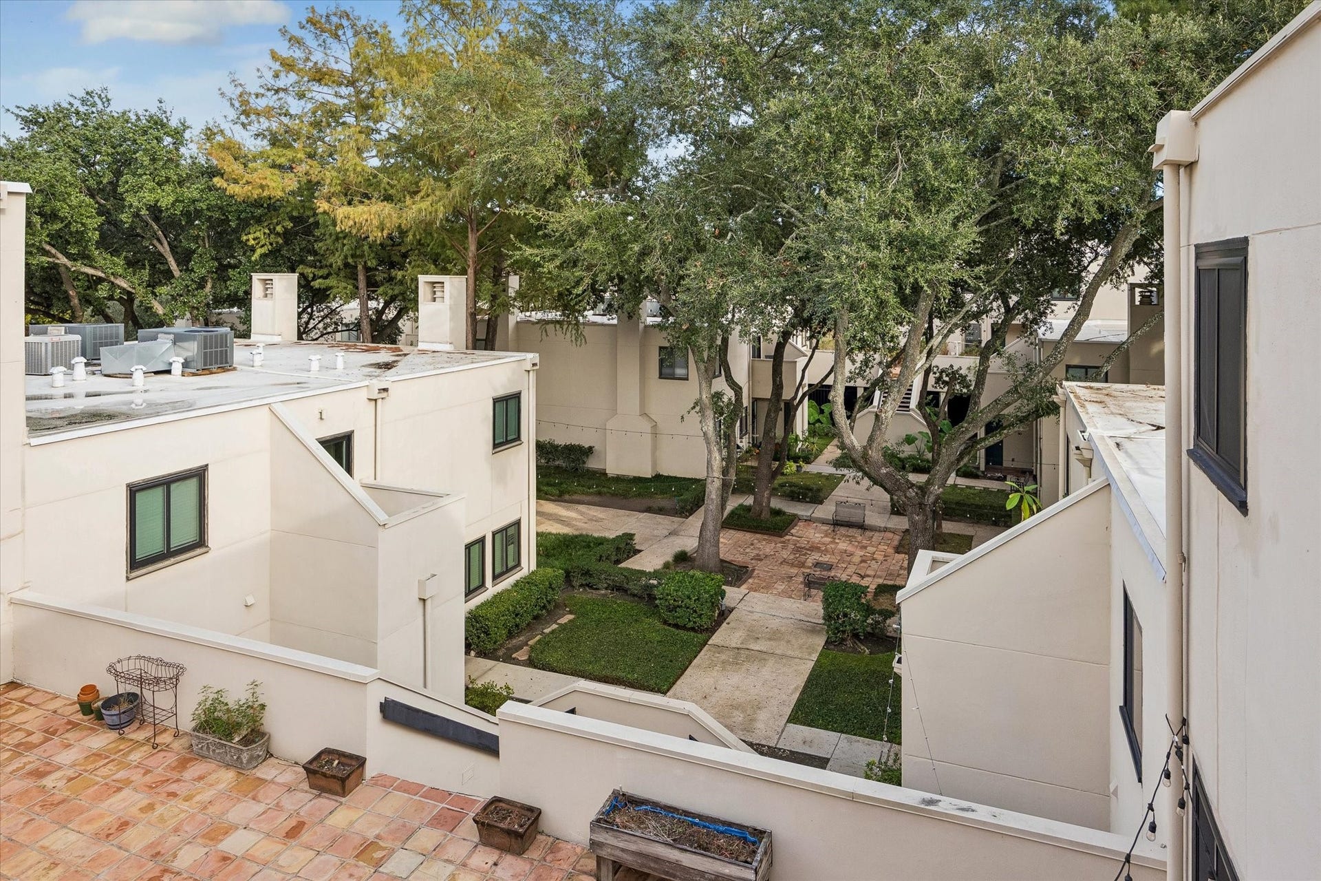 403 Anita Street, #11, Houston, TX 77006 403 Anita Street, #11, Houston, TX 77006