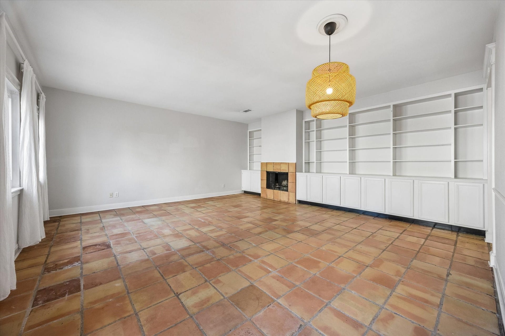 403 Anita Street, #11, Houston, TX 77006 403 Anita Street, #11, Houston, TX 77006