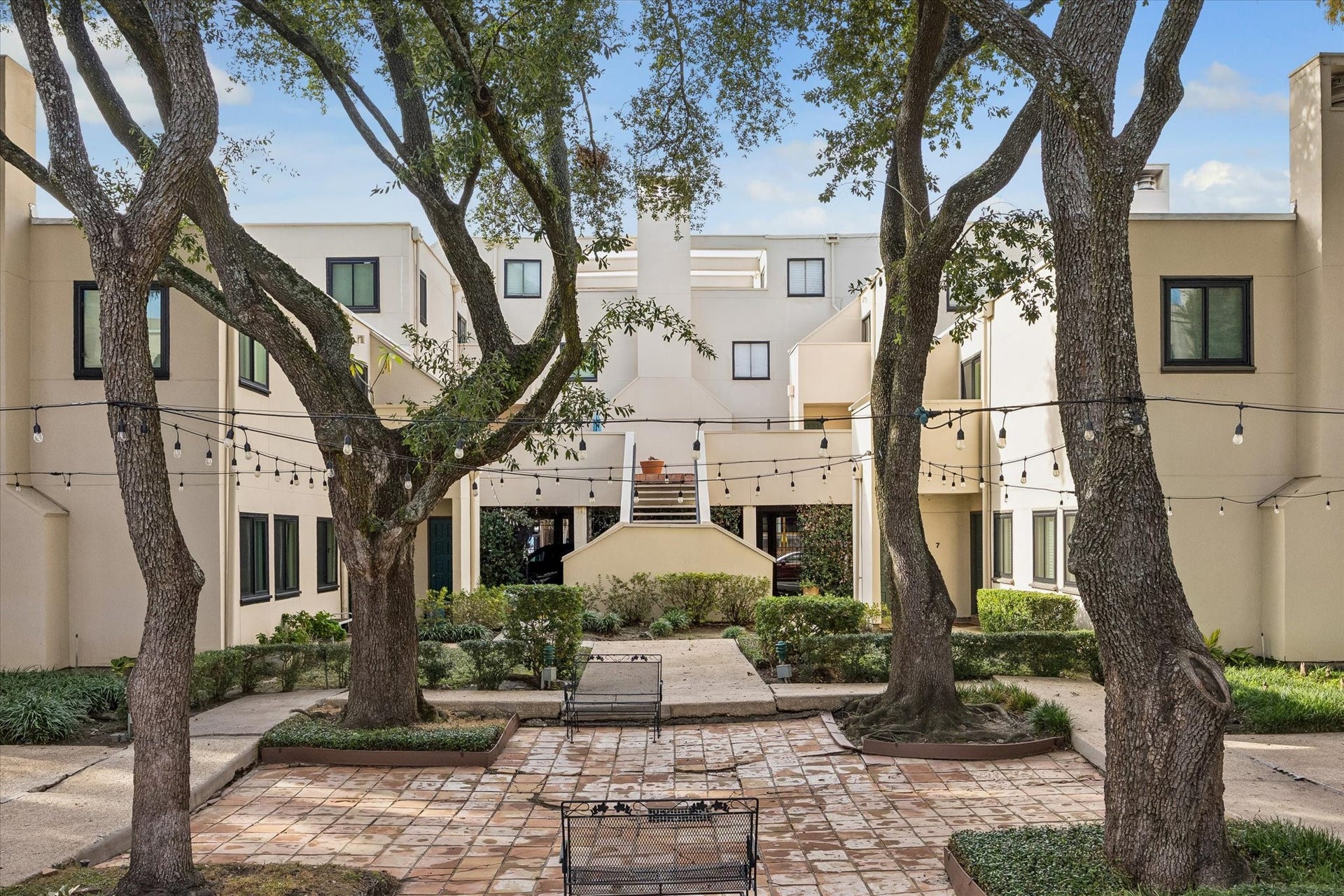 403 Anita Street, #11, Houston, TX 77006 403 Anita Street, #11, Houston, TX 77006