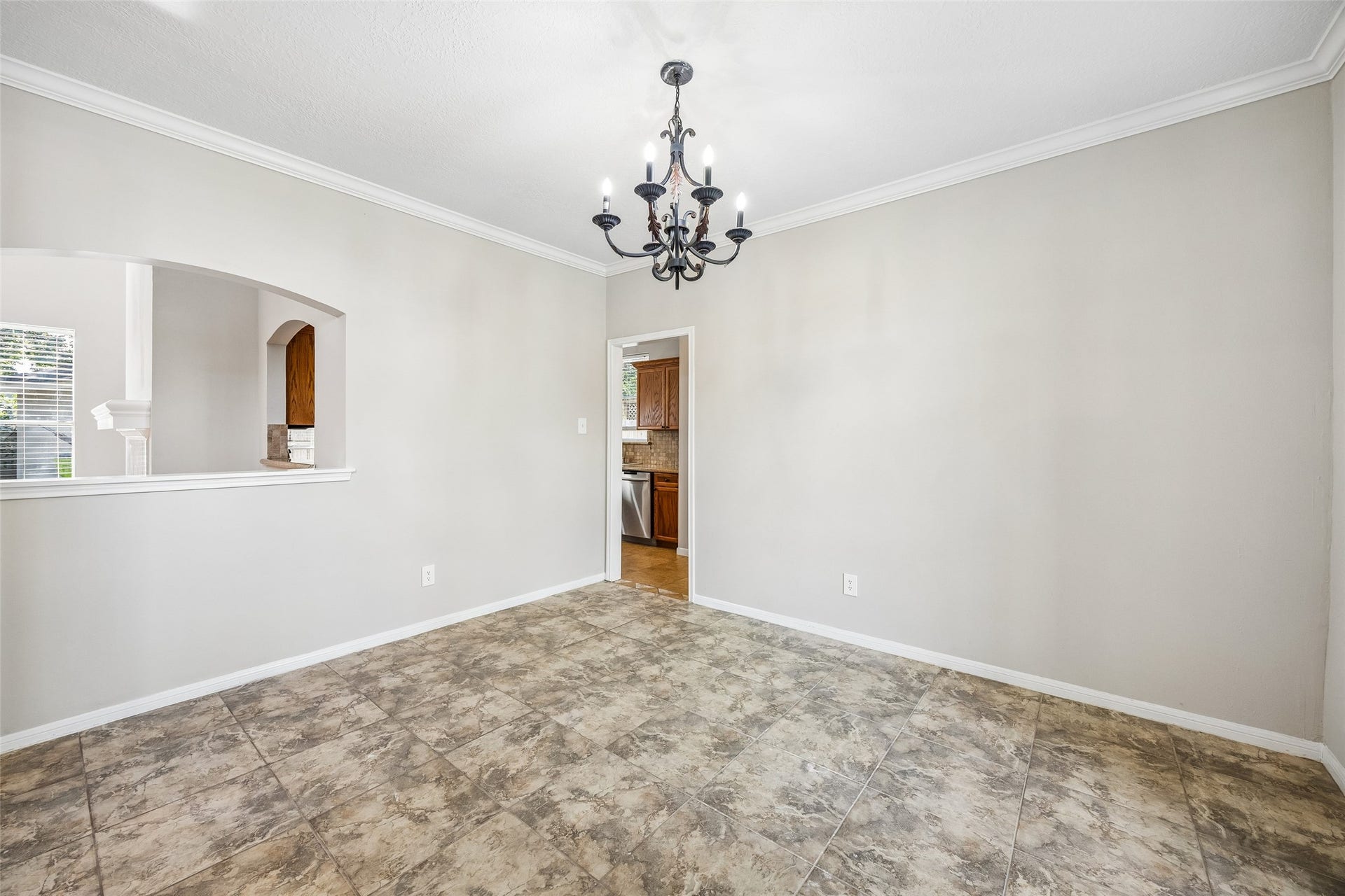 4031 Mission Valley Drive, Missouri City, TX 77459 Formal dining area