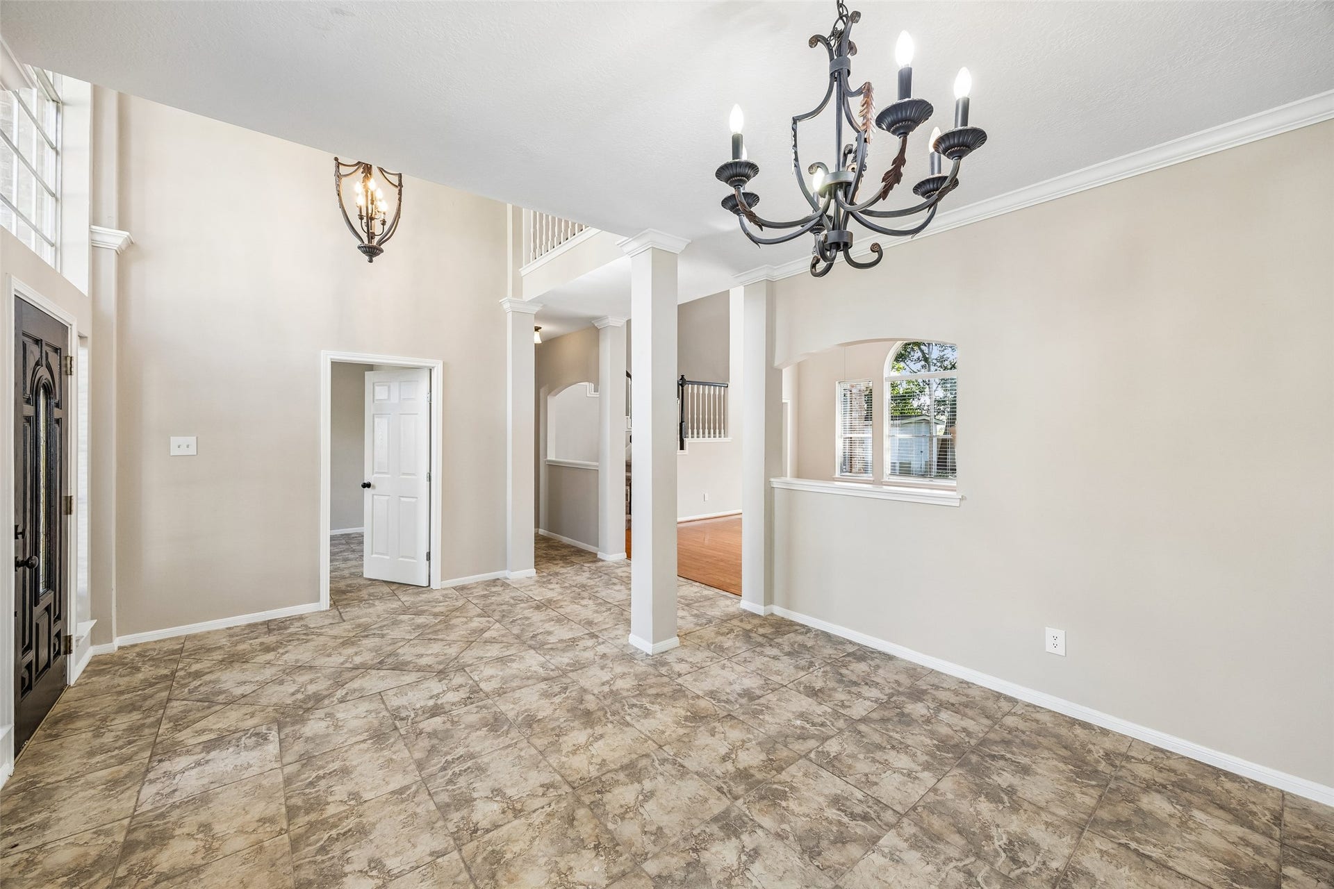 4031 Mission Valley Drive, Missouri City, TX 77459 Formal dining area