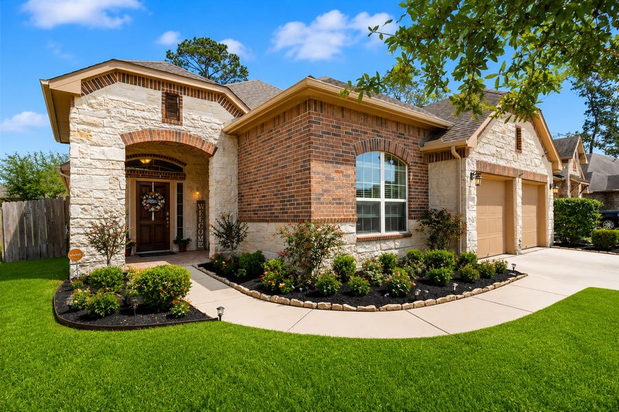 Property photo for 12643 Jamestown Crossing Lane, Humble, TX