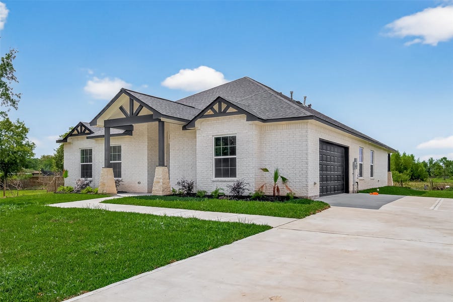 Property photo for 7717 Prairie Street, Hitchcock, TX