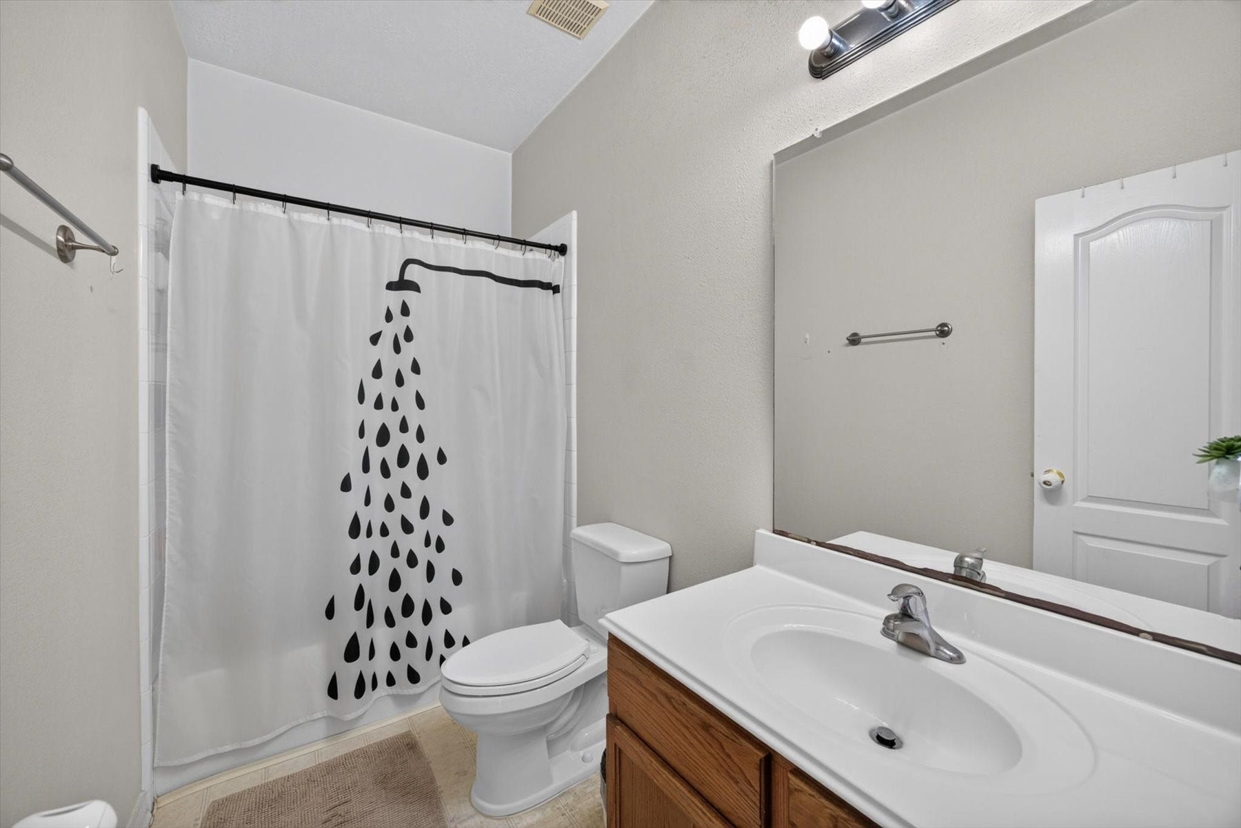 3406 N Daniel Oak Circle, Spring, TX 77389 3406 N Daniel Oak Circle, Spring, TX 77389