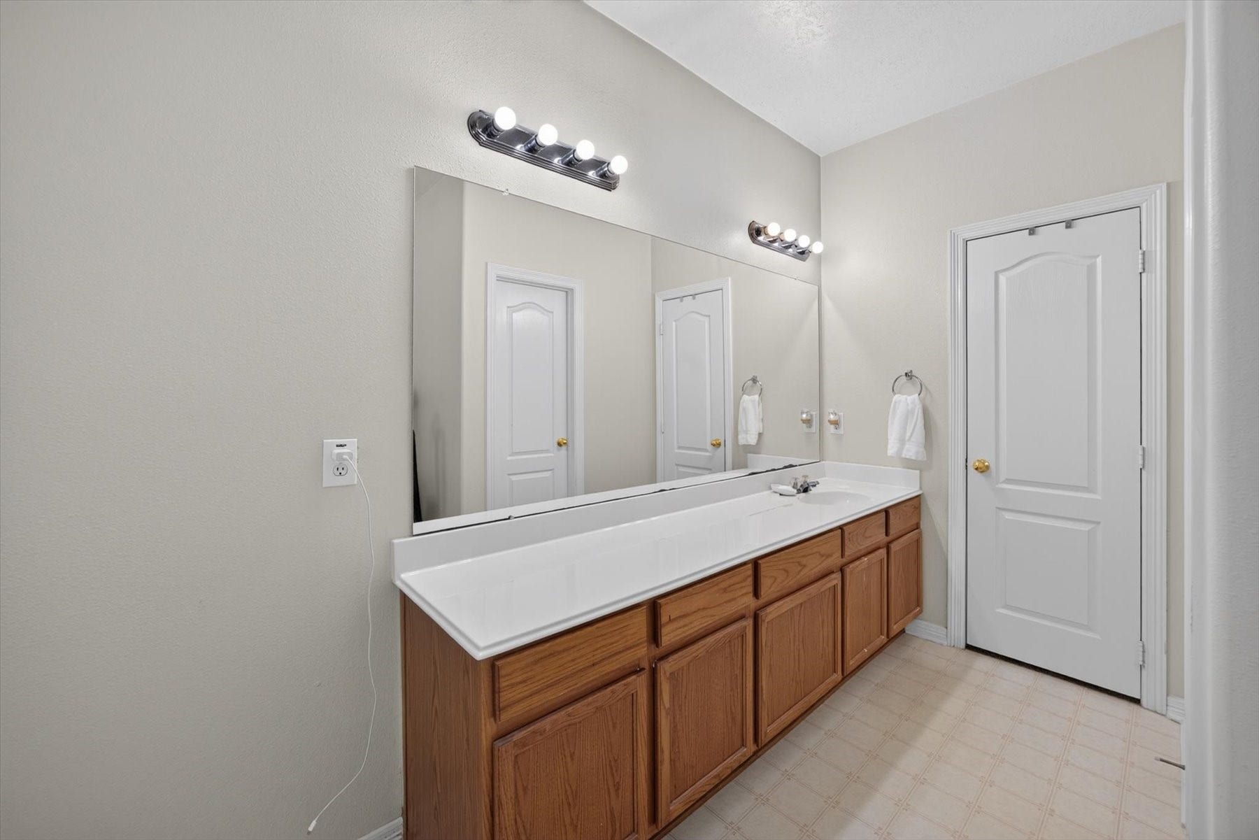 3406 N Daniel Oak Circle, Spring, TX 77389 3406 N Daniel Oak Circle, Spring, TX 77389