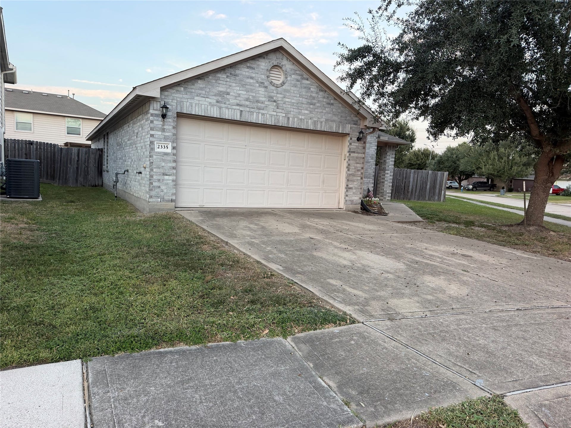 2335 Seahorse Bend Drive, Katy, TX 77449 2335 Seahorse Bend Drive, Katy, TX 77449