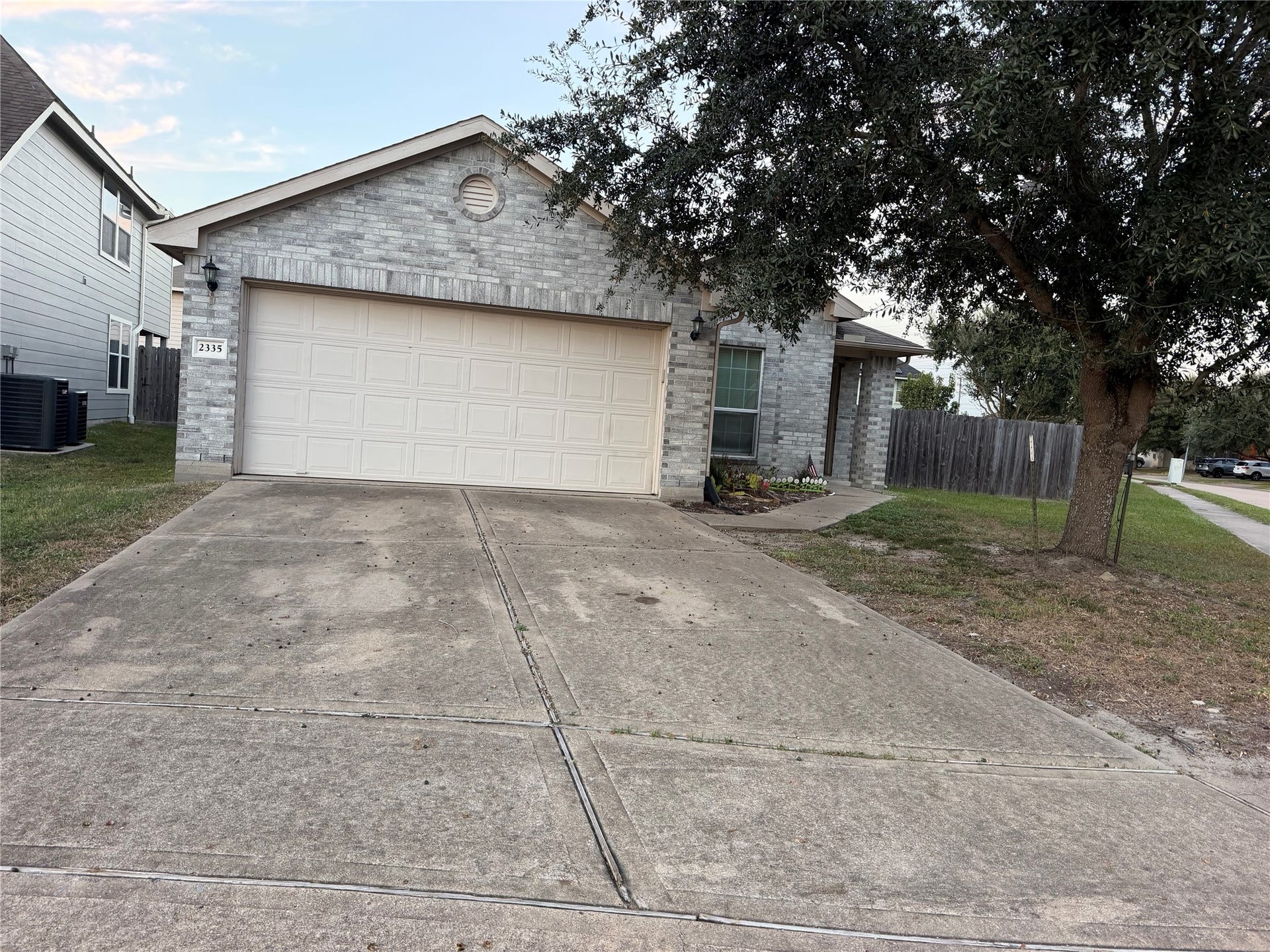 2335 Seahorse Bend Drive, Katy, TX 77449 2335 Seahorse Bend Drive, Katy, TX 77449