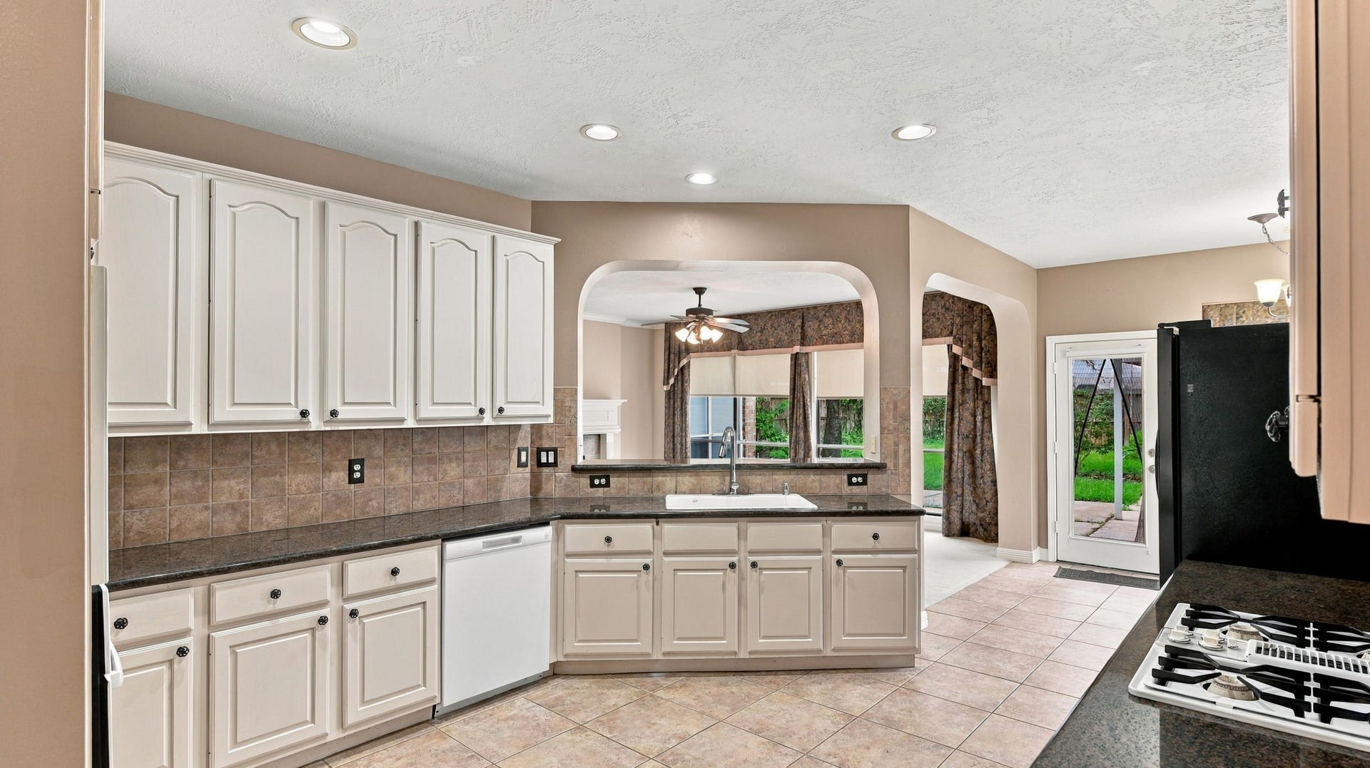 19303 Yearling Meadows, Houston, TX 77094 19303 Yearling Meadows, Houston, TX 77094