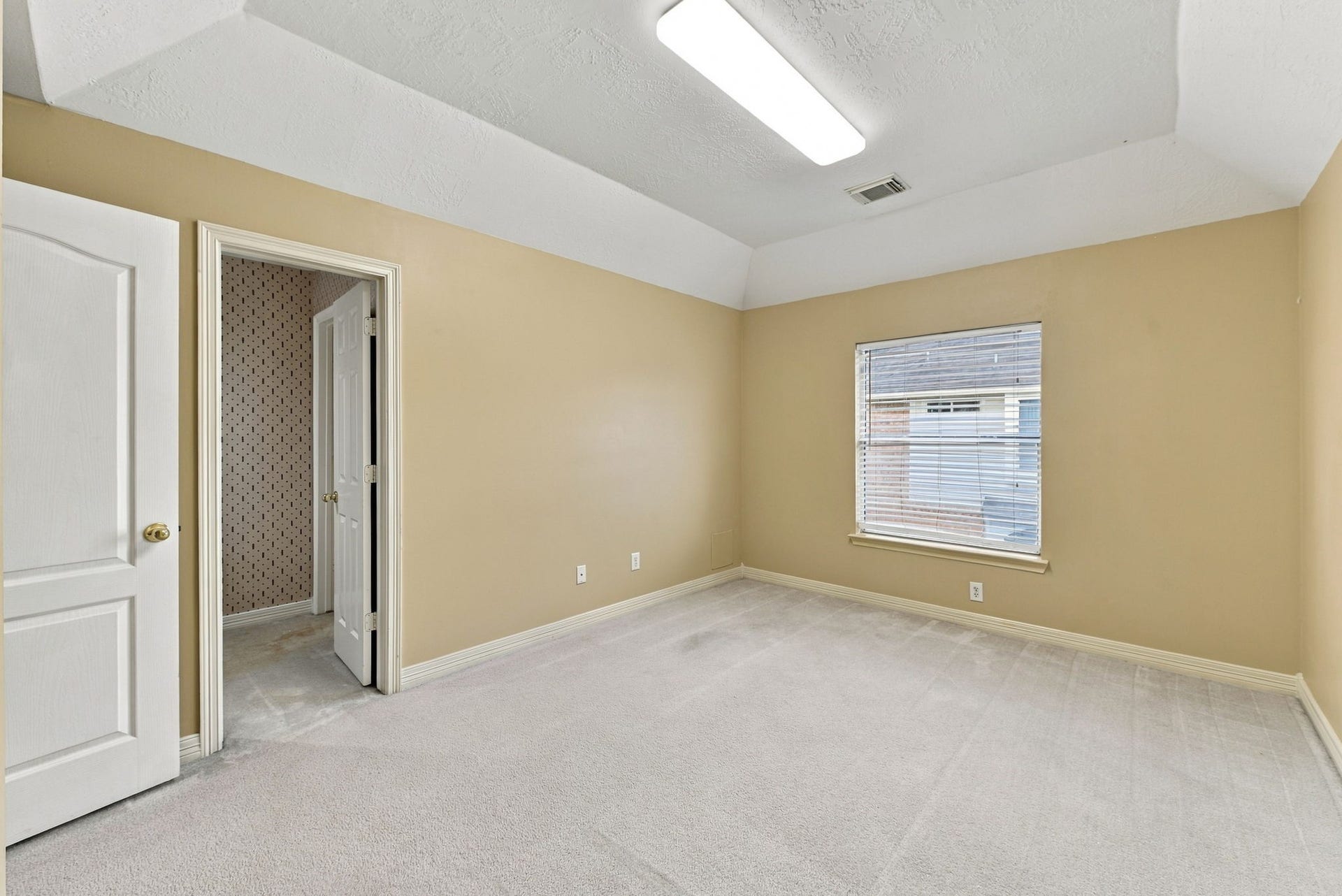 19303 Yearling Meadows, Houston, TX 77094 19303 Yearling Meadows, Houston, TX 77094