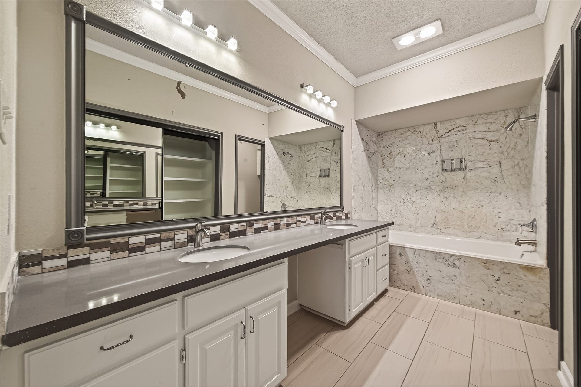 4024 Breakwood Drive, Houston, TX 77025 4024 Breakwood Drive, Houston, TX 77025
