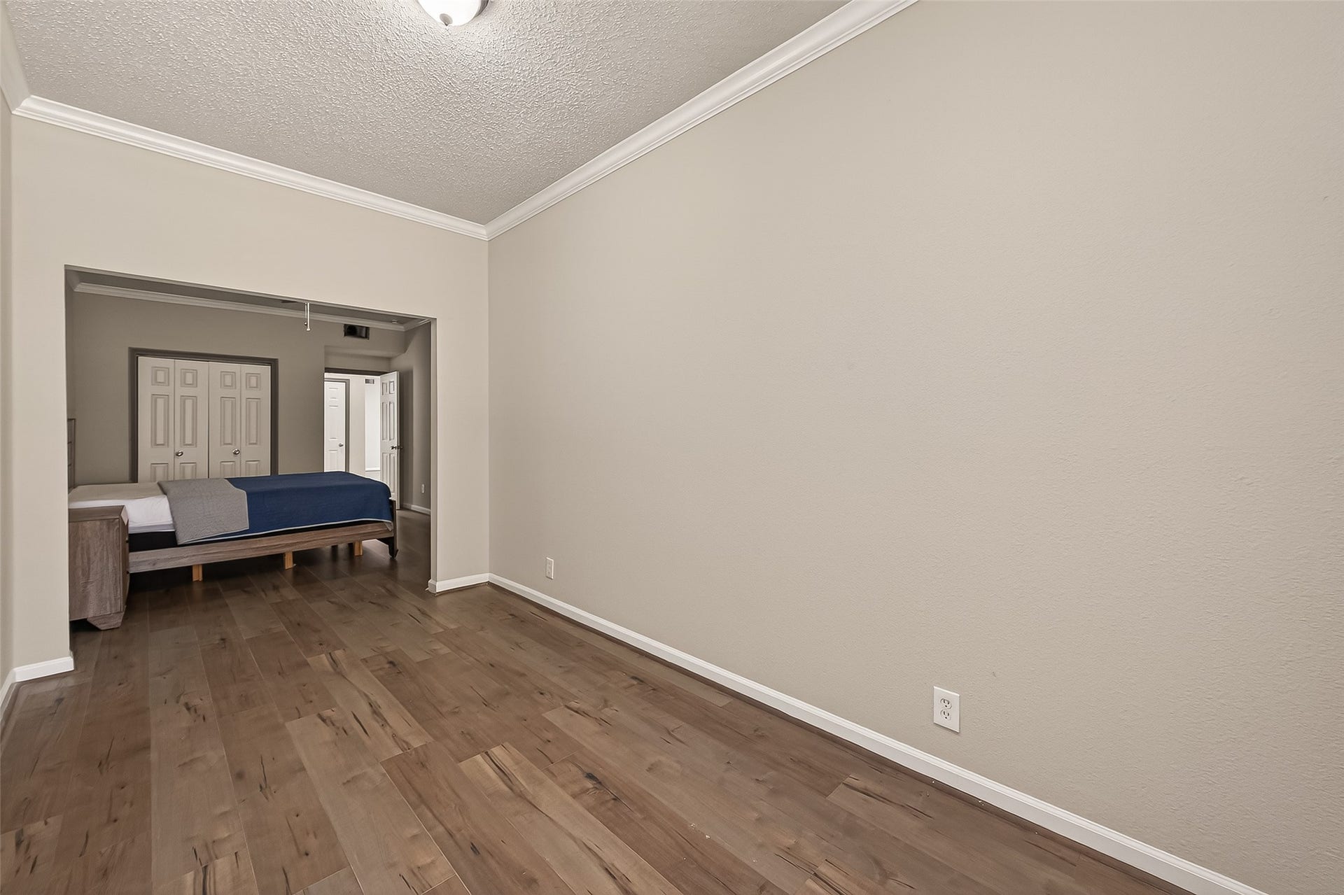 4024 Breakwood Drive, Houston, TX 77025 4024 Breakwood Drive, Houston, TX 77025