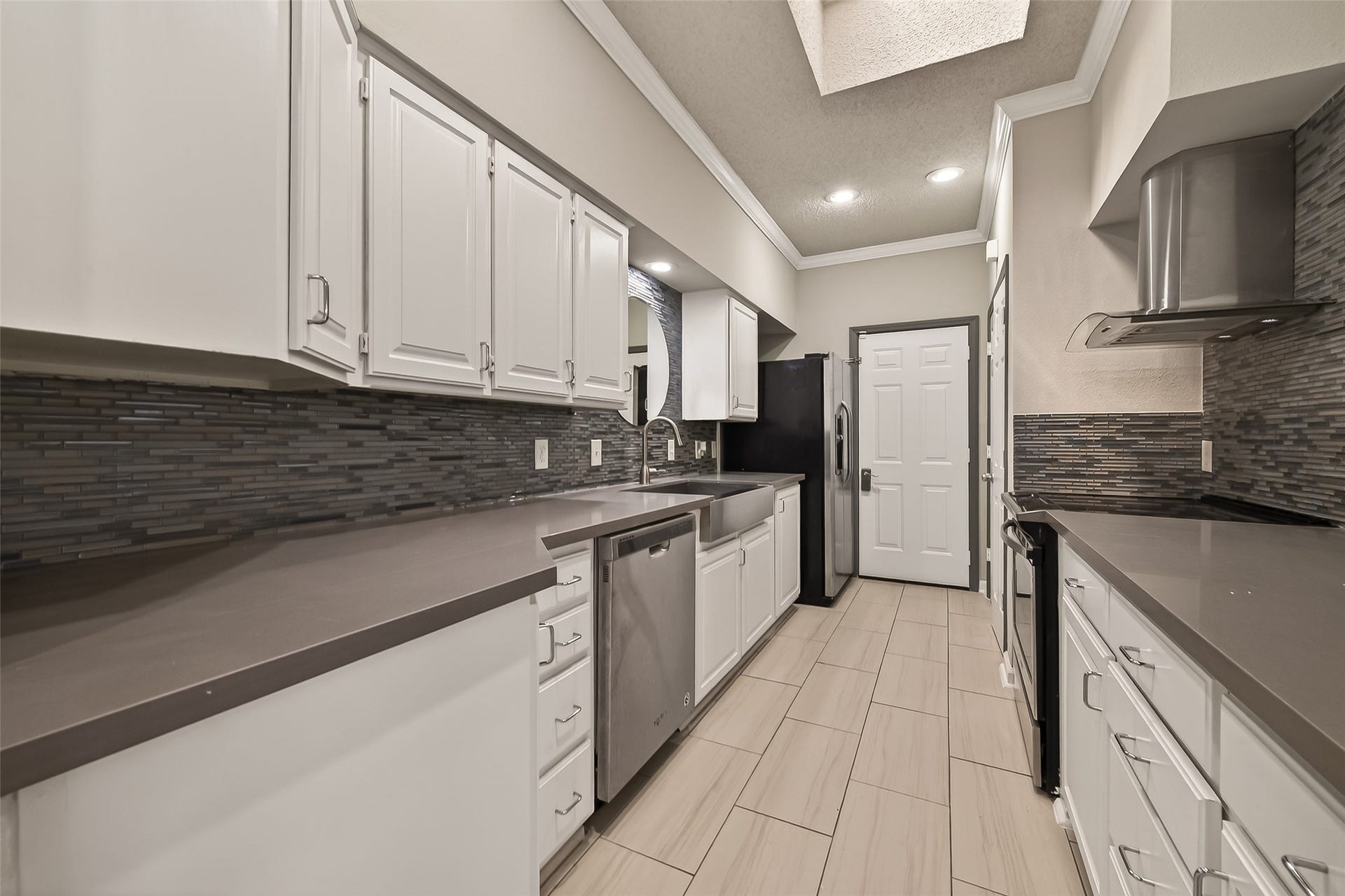 4024 Breakwood Drive, Houston, TX 77025 4024 Breakwood Drive, Houston, TX 77025