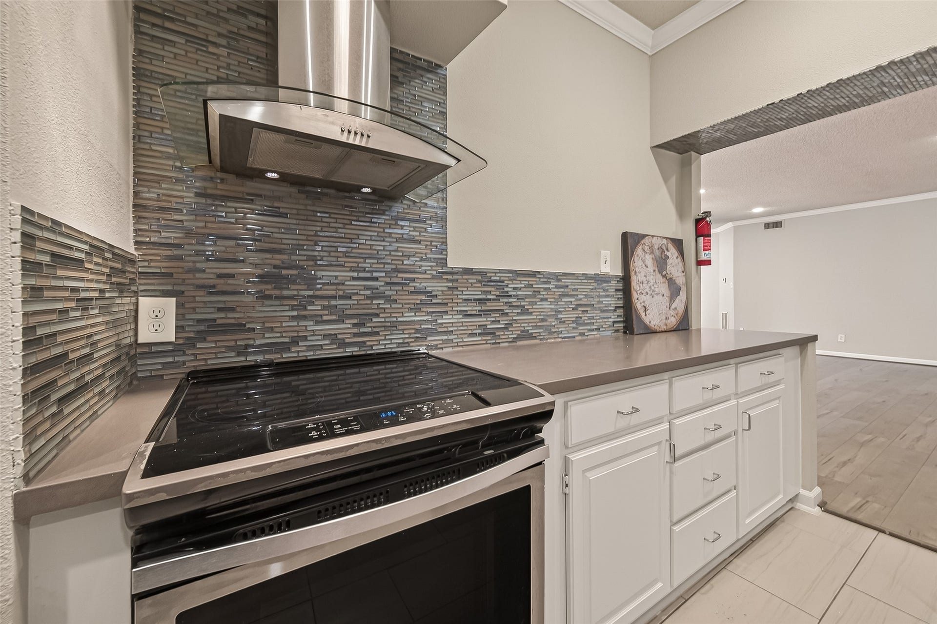 4024 Breakwood Drive, Houston, TX 77025 4024 Breakwood Drive, Houston, TX 77025