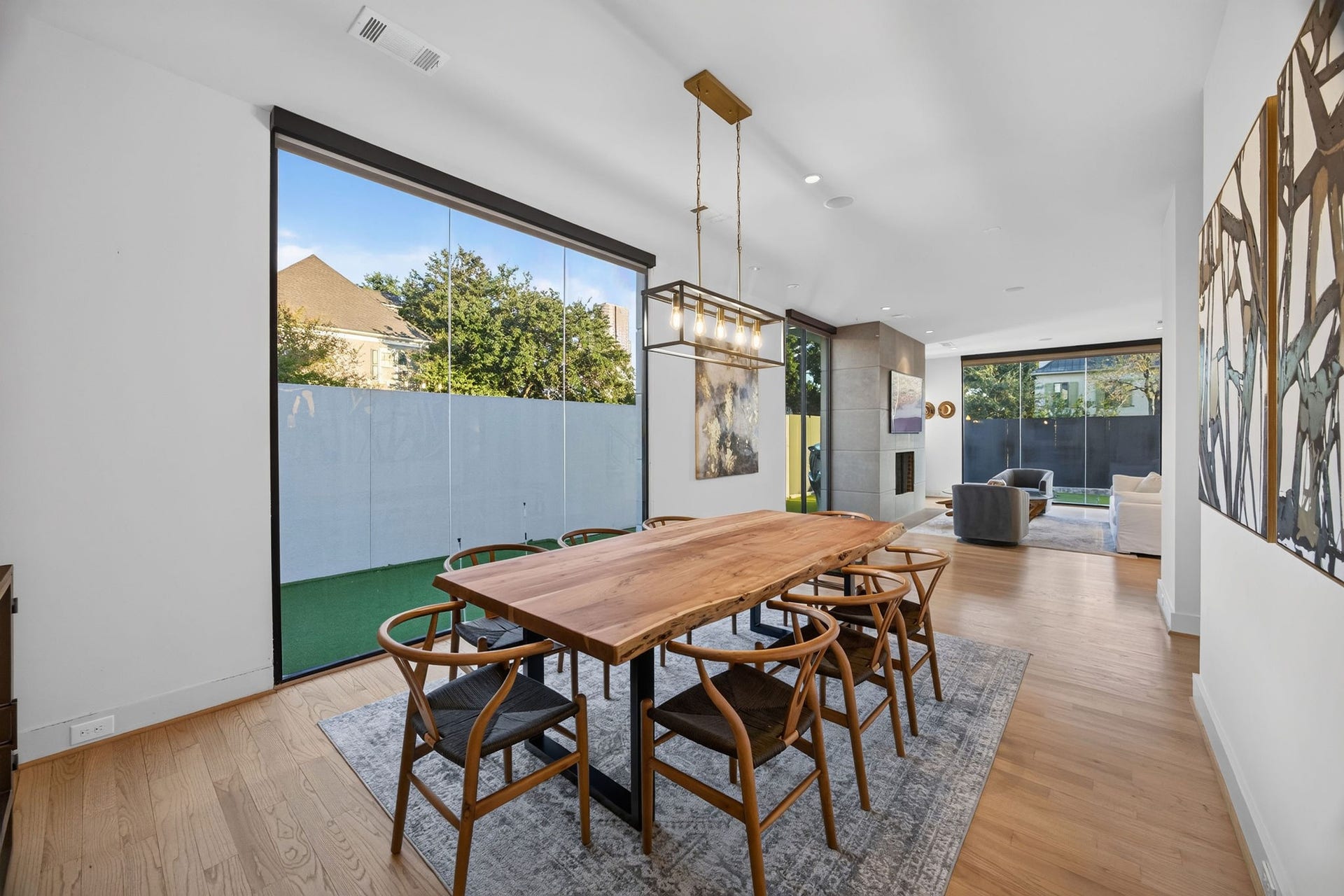 6002 Valley Forge Drive, Houston, TX 77057 6002 Valley Forge Drive, Houston, TX 77057