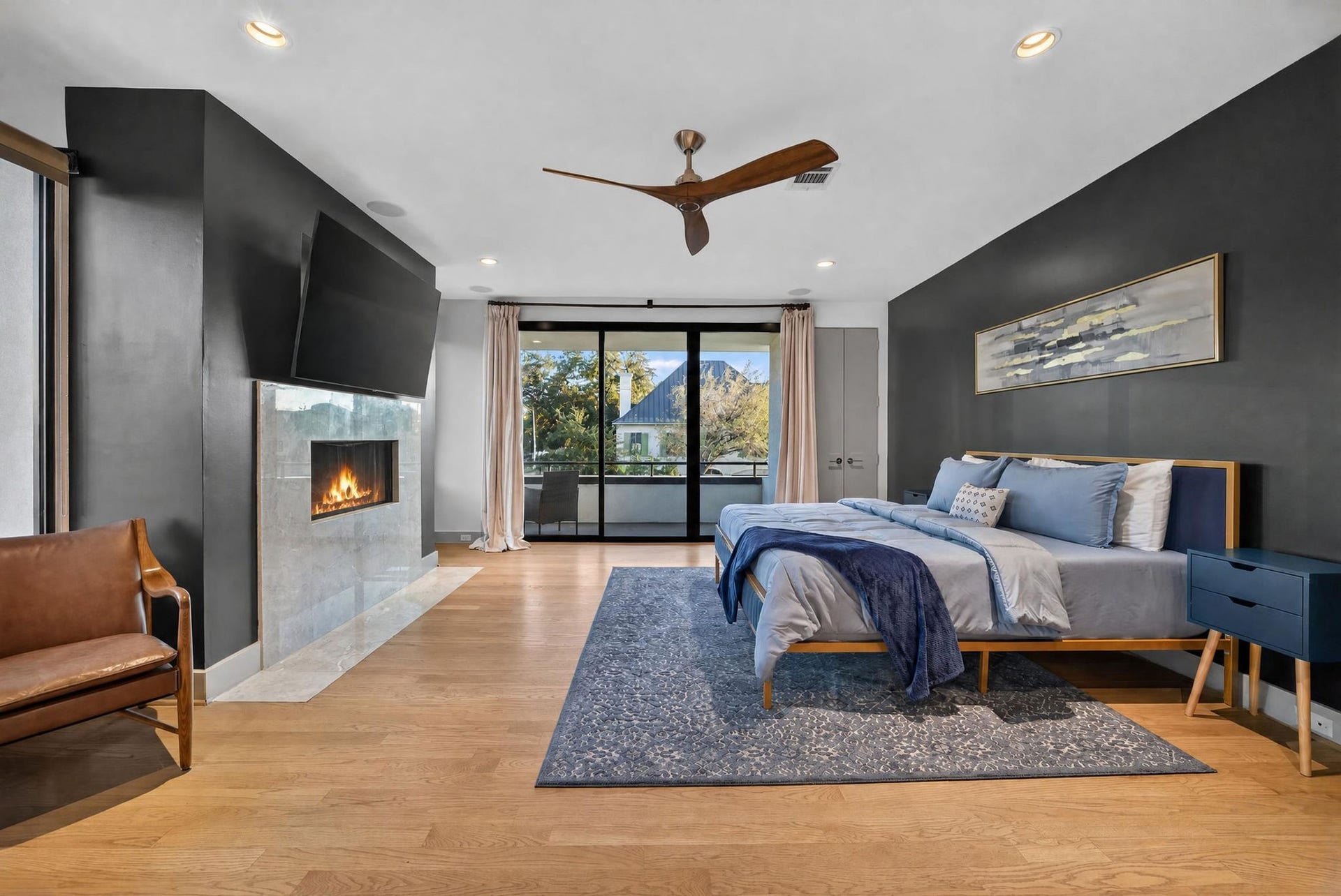 6002 Valley Forge Drive, Houston, TX 77057 6002 Valley Forge Drive, Houston, TX 77057