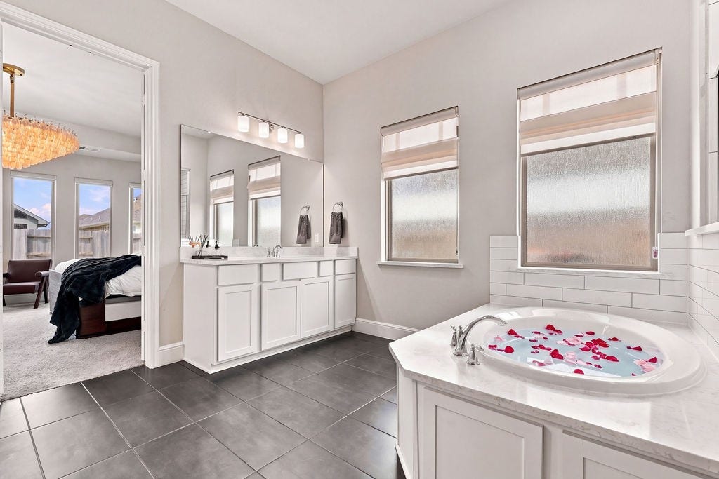 4919 Opal Sunset Court, League City, TX 77573 4919 Opal Sunset Court, League City, TX 77573