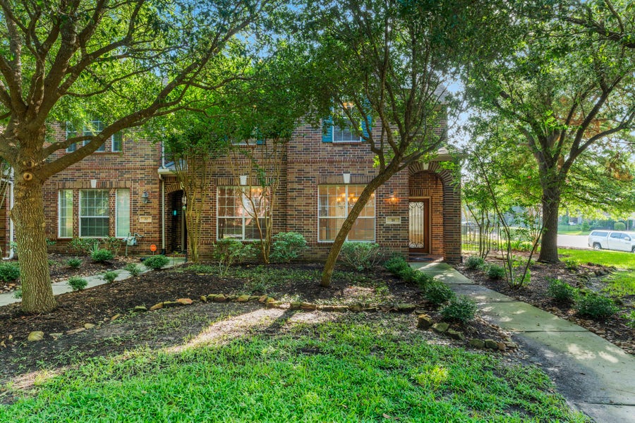 Property photo for 18 Umbria, The Woodlands, TX