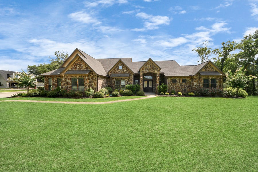 Property photo for 29926 Fm 1301 Road, West Columbia, TX
