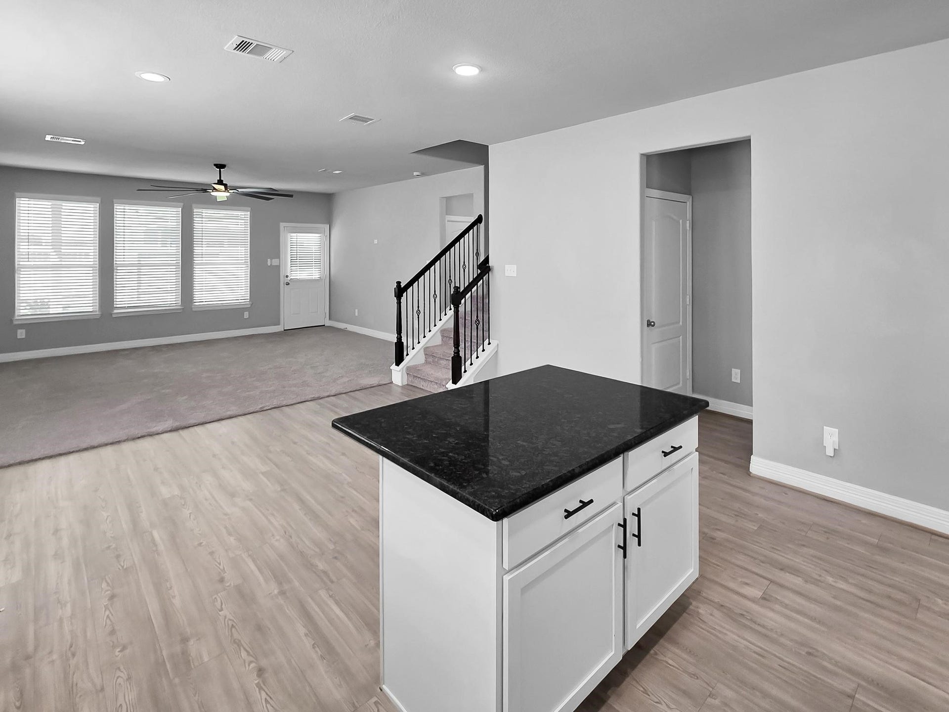 766 Dewberry Road, La Marque, TX 77568 766 Dewberry Road, La Marque, TX 77568