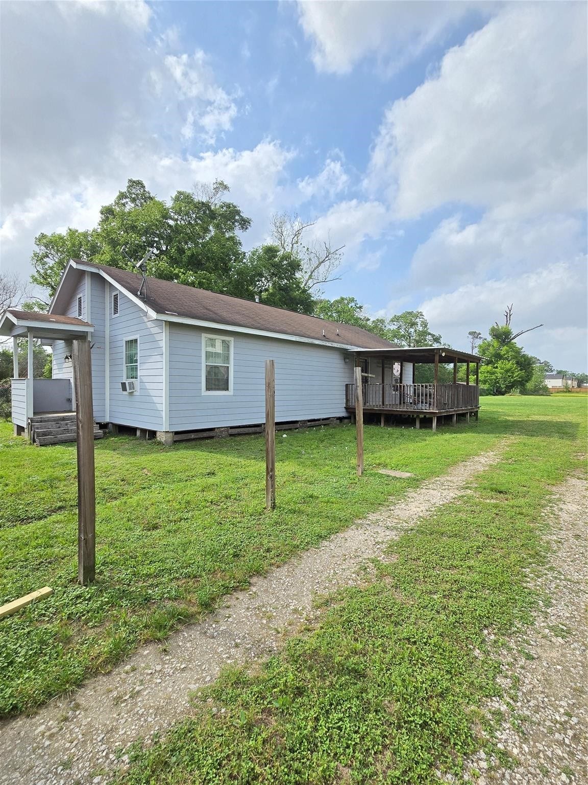 1110 Paul Quinn Street, Houston, TX 77091 1110 Paul Quinn Street, Houston, TX 77091