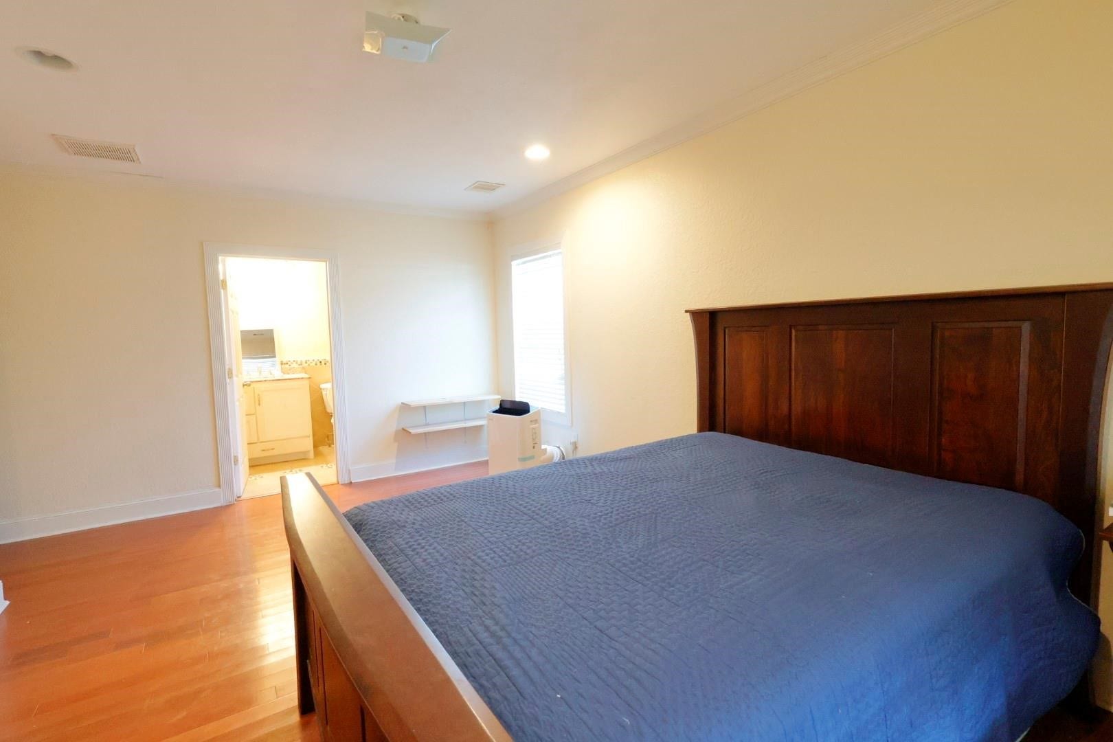 1110 Paul Quinn Street, Houston, TX 77091 1110 Paul Quinn Street, Houston, TX 77091