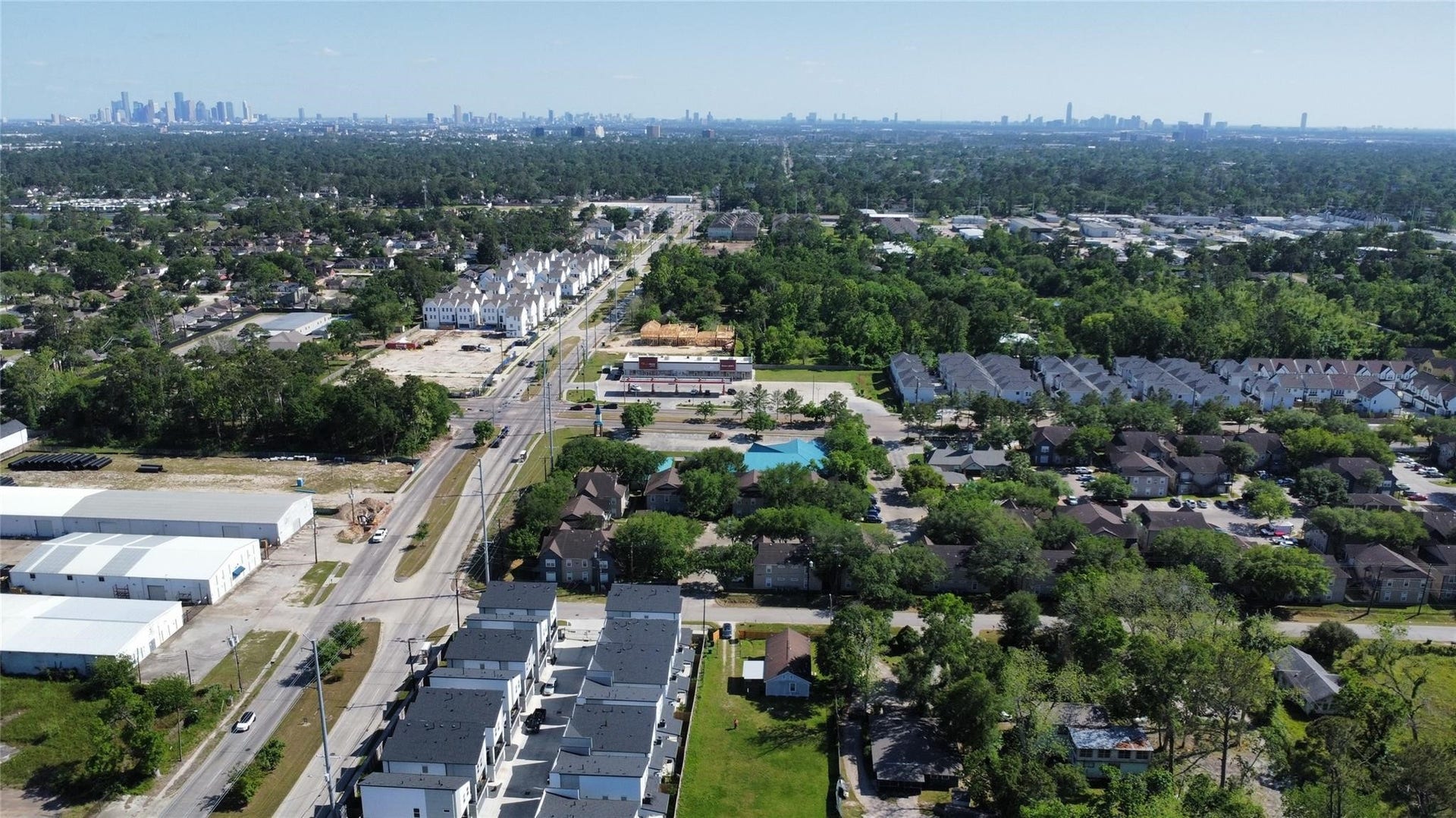 1110 Paul Quinn Street, Houston, TX 77091 1110 Paul Quinn Street, Houston, TX 77091