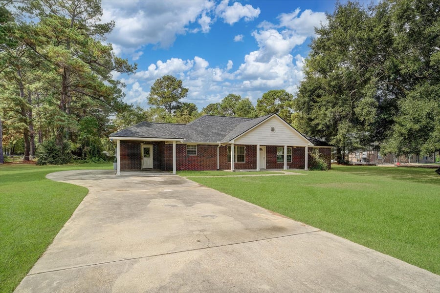 Property photo for 201 County Road 2234, Cleveland, TX