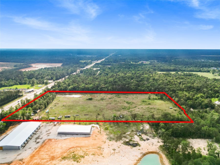 Property photo for 19399 Hwy 105 E, Cleveland, TX