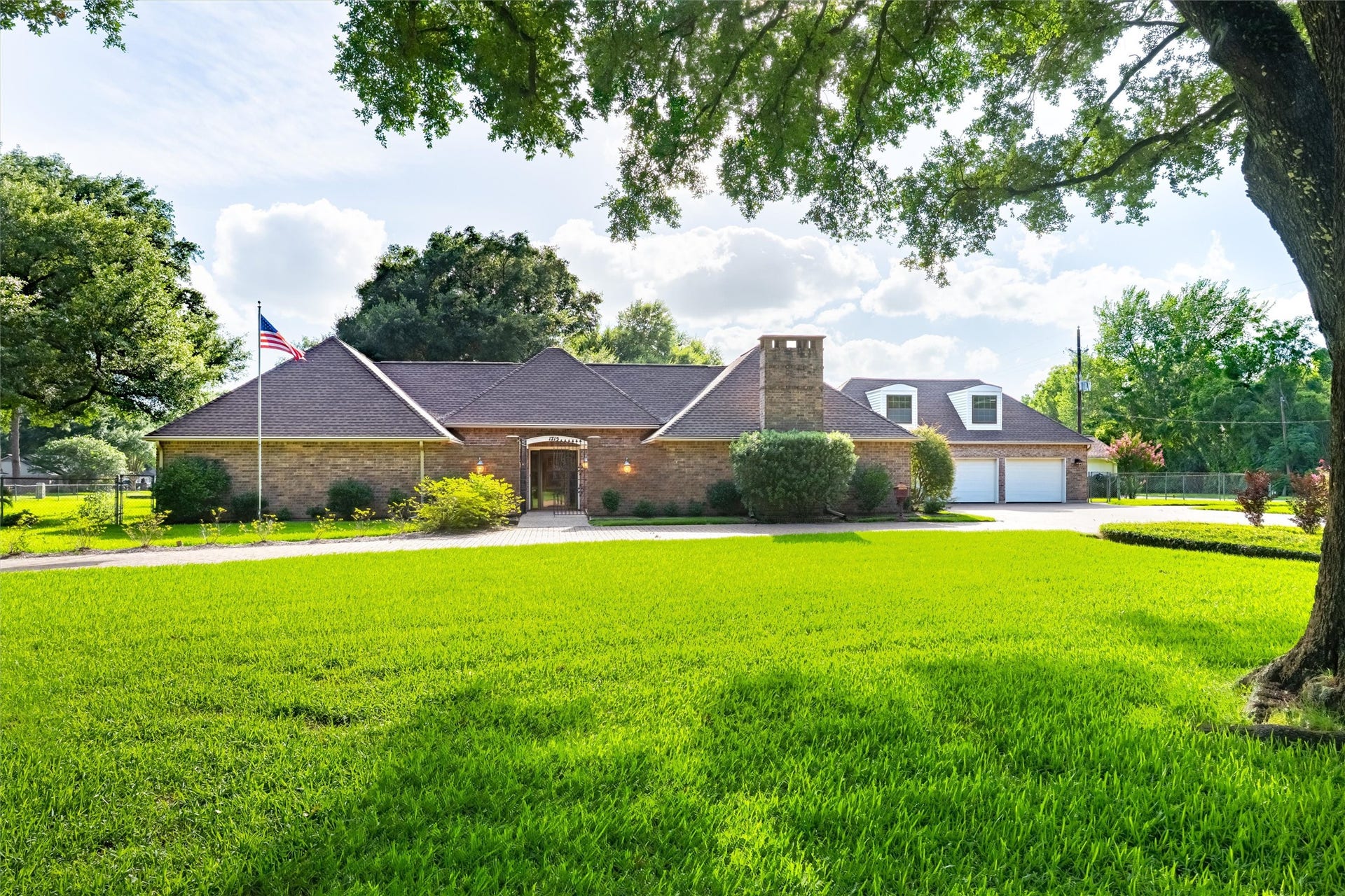 1715 Avenue D, Katy, TX 77493 If you know Old Katy, you know opportunities like this are rare!