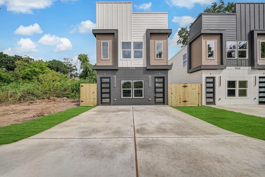 Property photo for 966 & 968 South A/B Lane, Houston, TX