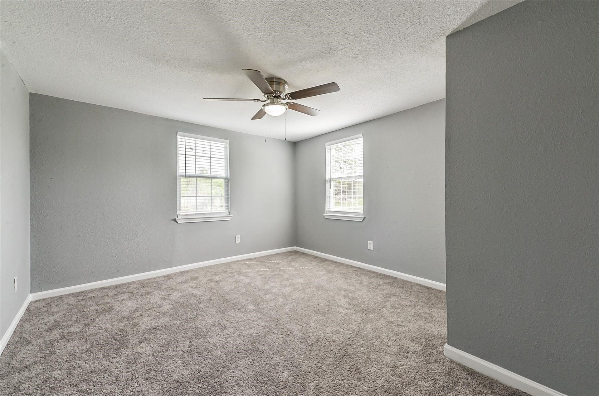 13252 Kanak Street, Needville, TX 77461