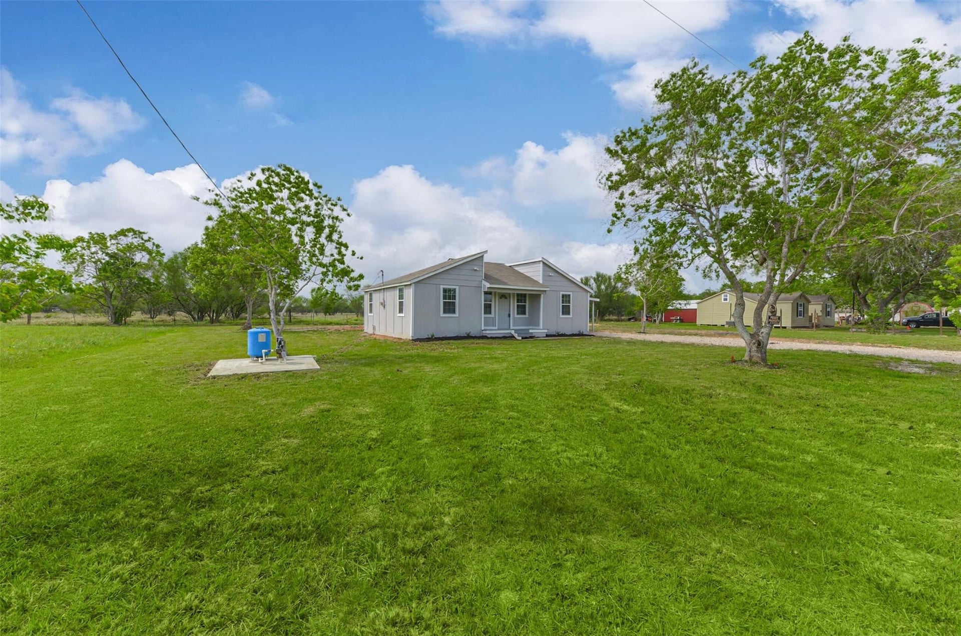 13252 Kanak Street, Needville, TX 77461
