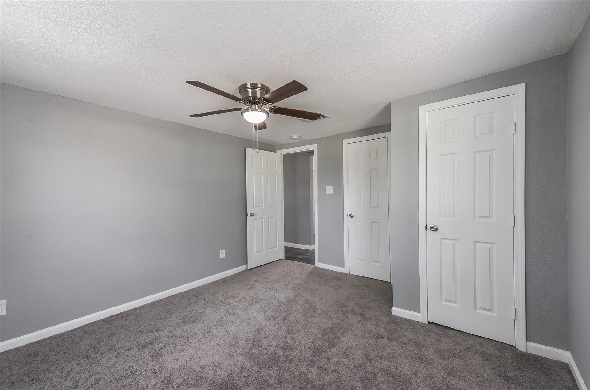 13252 Kanak Street, Needville, TX 77461