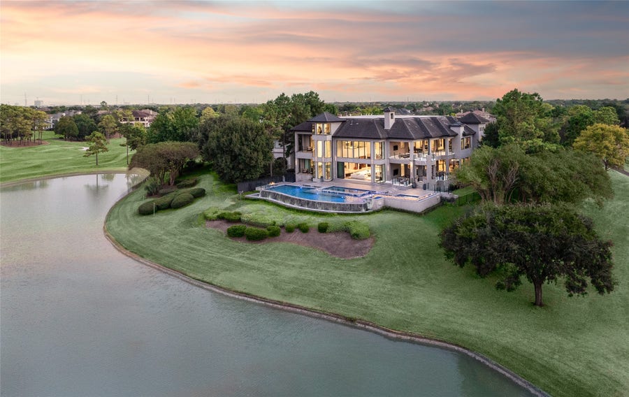 Property photo for 3102 Noble Lakes Lane, Houston, TX