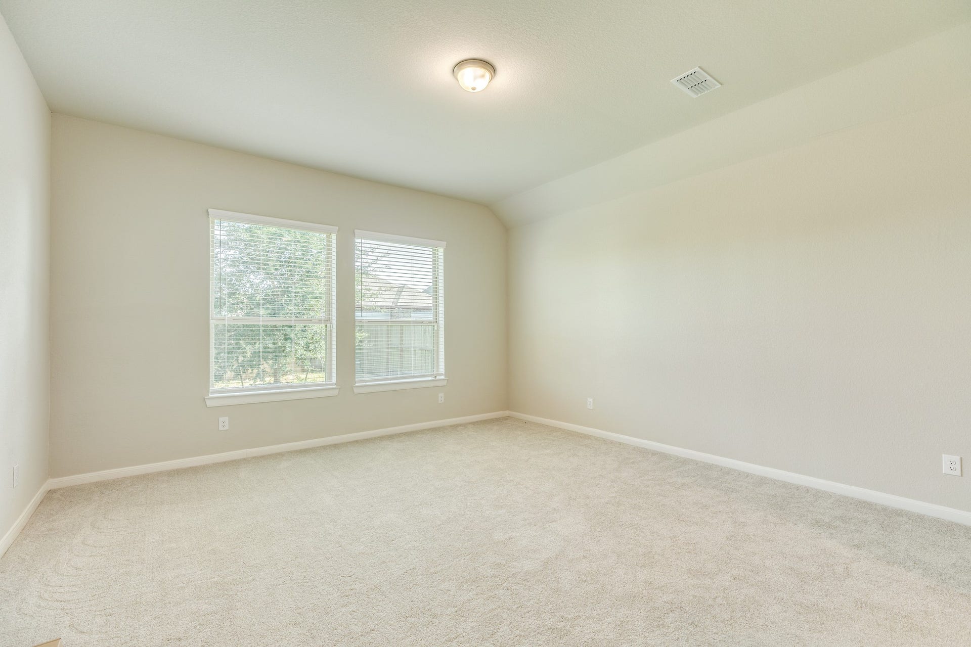 9807 Gould Drive, Manvel, TX 77583 9807 Gould Drive, Manvel, TX 77583