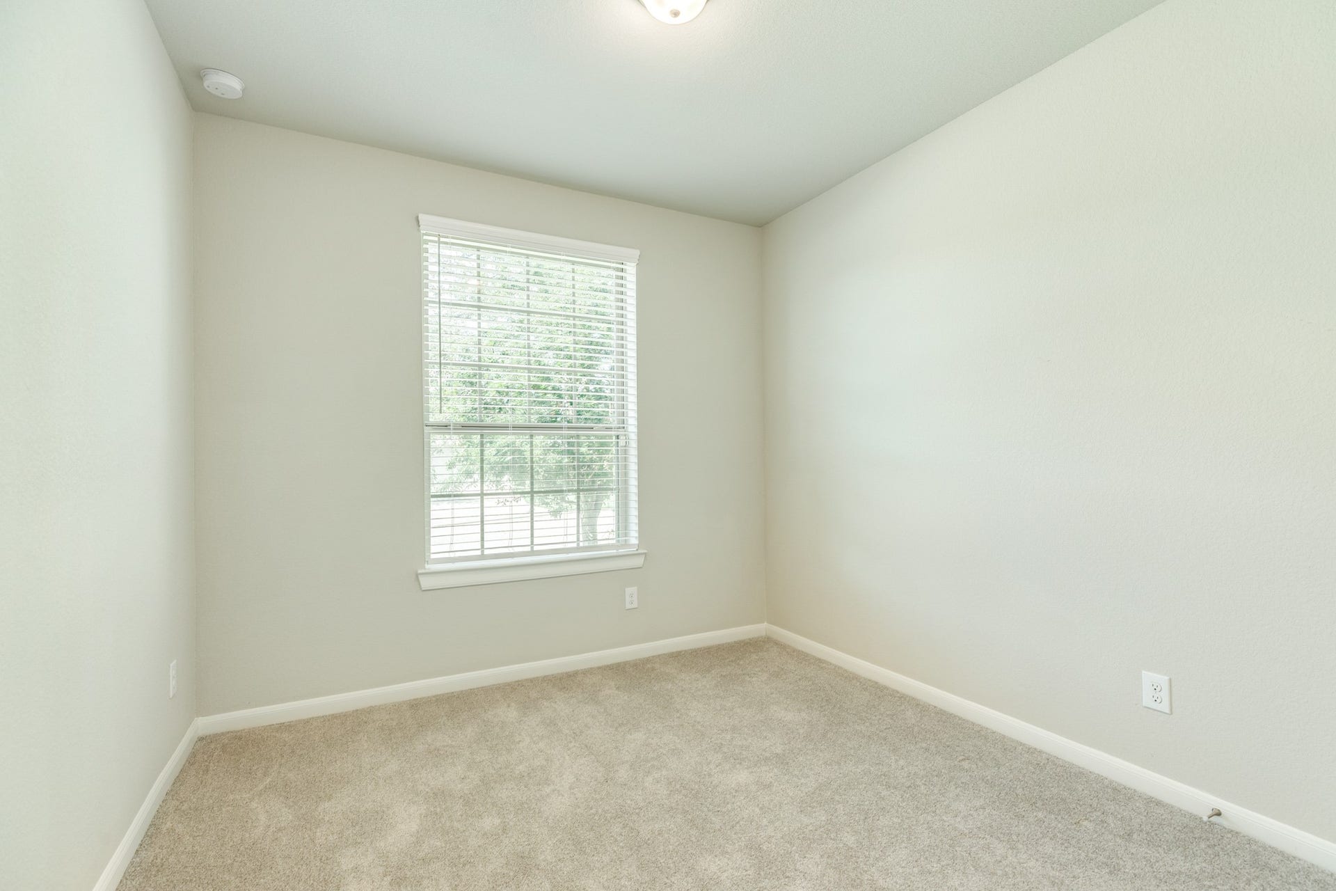 9807 Gould Drive, Manvel, TX 77583 9807 Gould Drive, Manvel, TX 77583