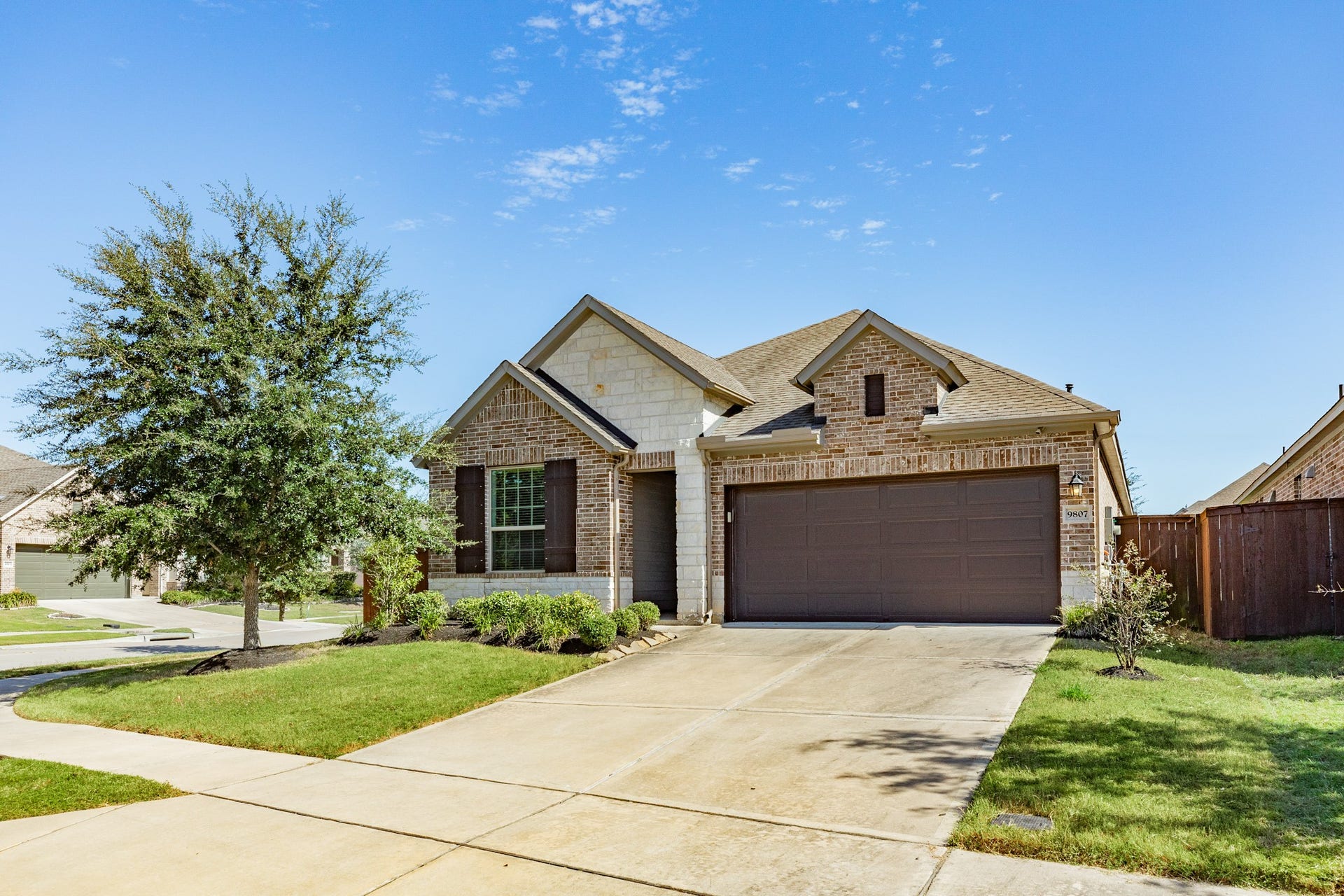9807 Gould Drive, Manvel, TX 77583 9807 Gould Drive, Manvel, TX 77583