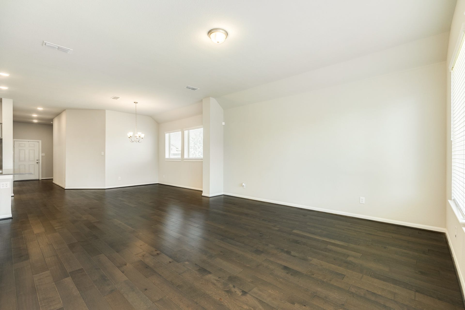 9807 Gould Drive, Manvel, TX 77583 9807 Gould Drive, Manvel, TX 77583