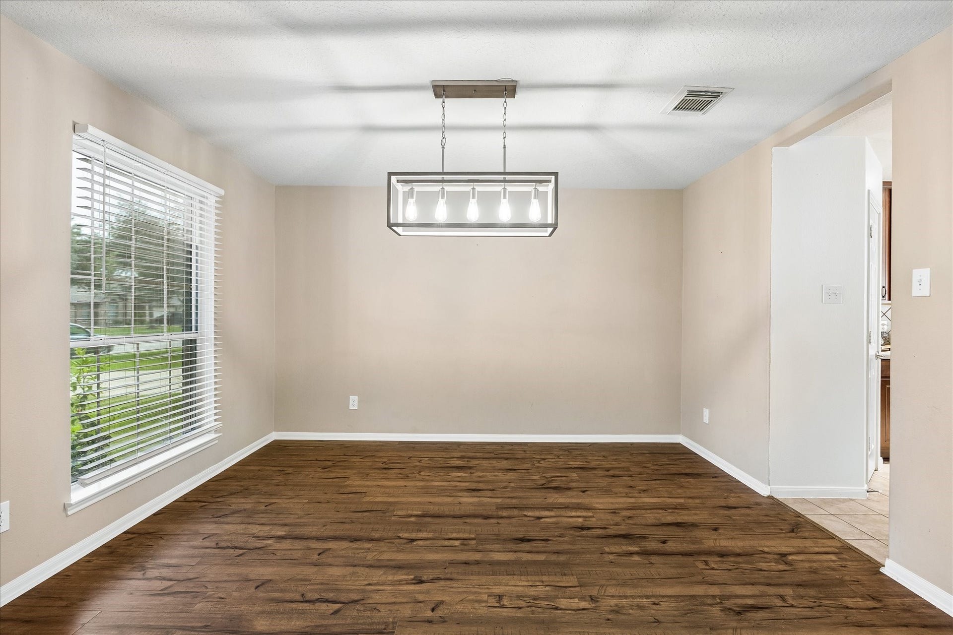 405 Laddingford Lane, League City, TX 77573 405 Laddingford Lane, League City, TX 77573