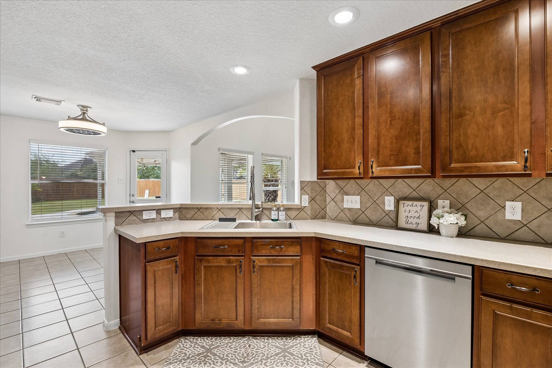 405 Laddingford Lane, League City, TX 77573 405 Laddingford Lane, League City, TX 77573