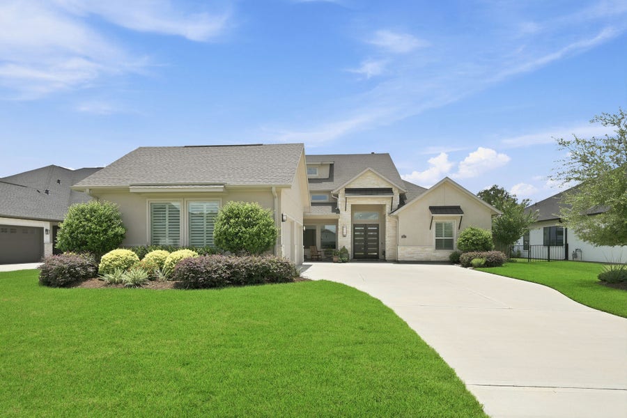 Property photo for 3211 Whispering Pecans Drive, Fulshear, TX