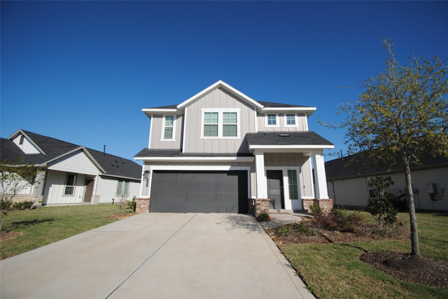 Property photo for 7143 Clearwater Cove Drive, Cypress, TX