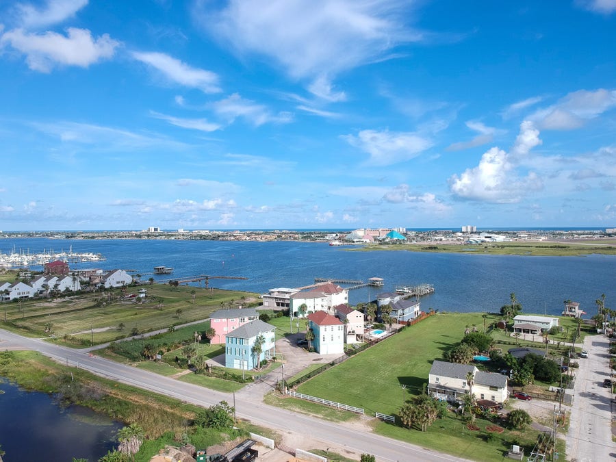 Property photo for 1014 Lillian Lane, Galveston, TX