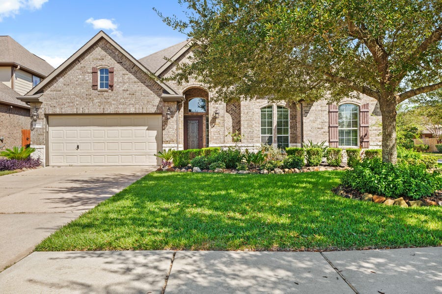 Property photo for 4713 La Escalona Drive, League City, TX