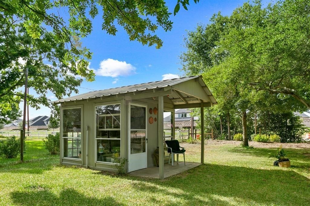 27111 Clay Road, Katy, TX 77493 27111 Clay Road, Katy, TX 77493