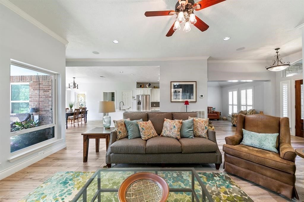 27111 Clay Road, Katy, TX 77493 27111 Clay Road, Katy, TX 77493